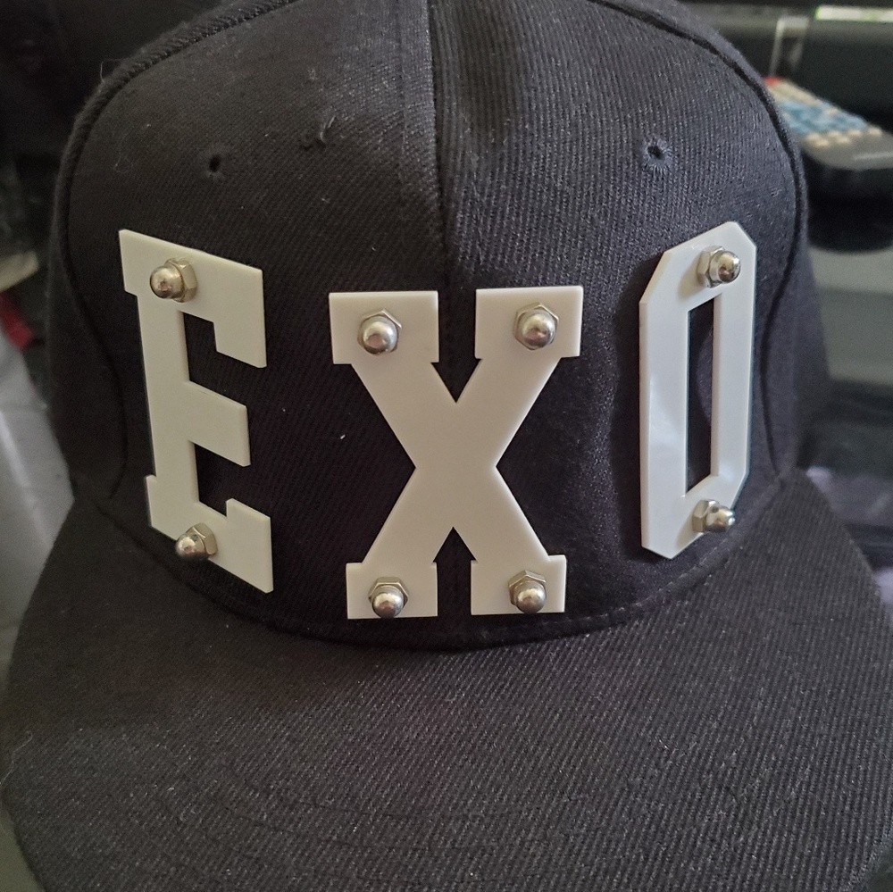 EXO Snapback